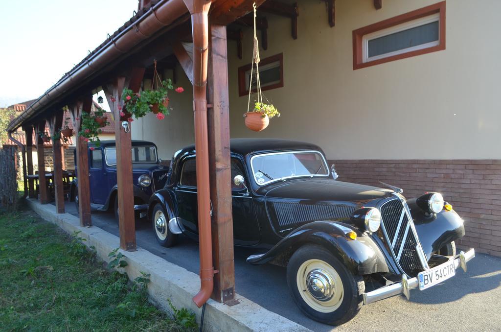 Vila Old Cars Cristian (Brasov) Exterior foto